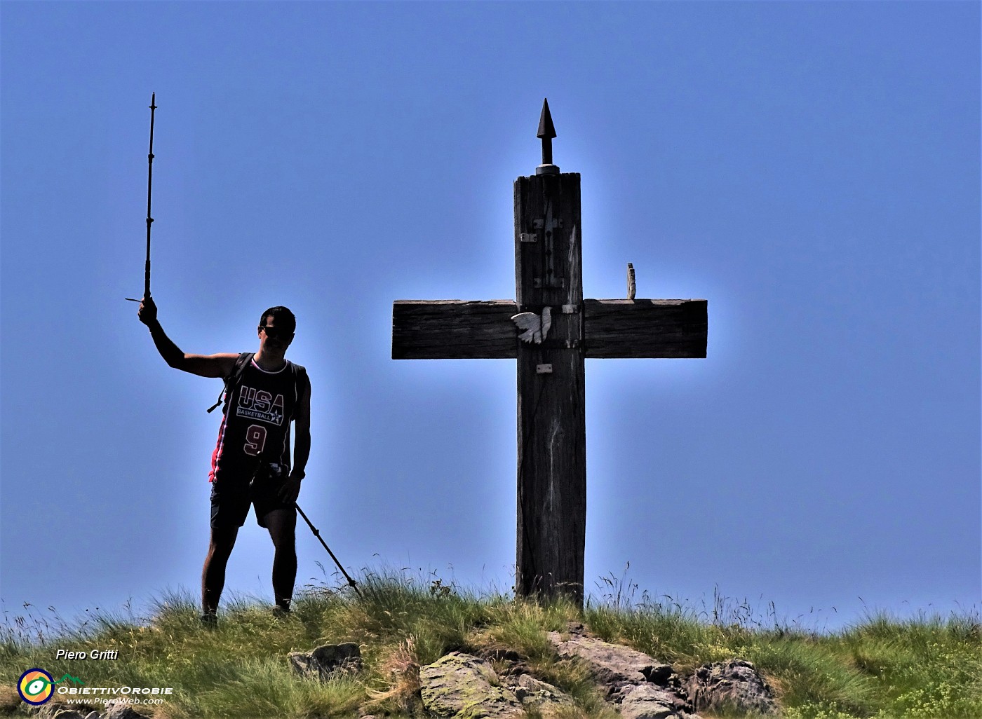 39 Alla croce del torrione del Mincucco  (1832 m).JPG